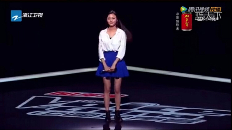 
                                        馨碧 春秋装新款女高腰半身裙显瘦太阳裙太空棉防走光伞裙百褶蓬蓬裙a字短裙子空气层面料 黑色 L                