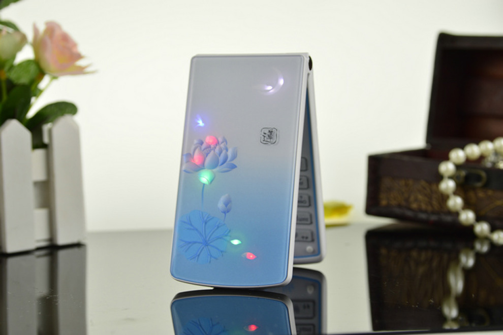 金亮典（GIOLED）LD108C 移动联通2G手机 粉红色