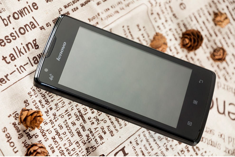 联想 A2800-D  移动4G 智能 手机 (4G ROM) 白色