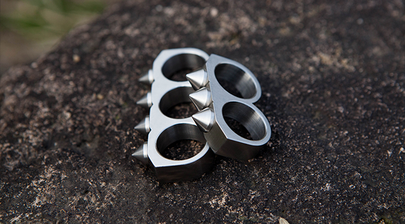 斯迪纳(sidina) 防身戒指指虎自卫铁拳指扣男防卫用品防狼用品车载 四