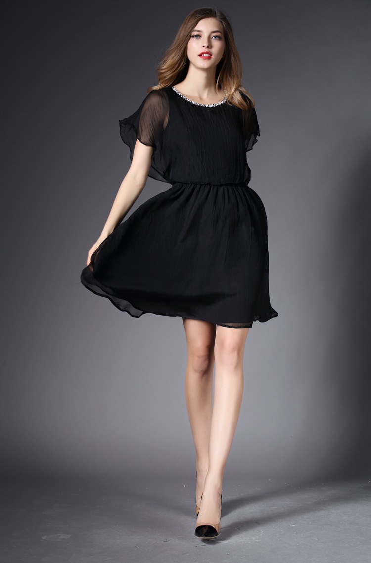 牵秀服饰*2015夏装欧洲站高端欧美女装 重磅真丝镶钻修身连衣裙 黑色