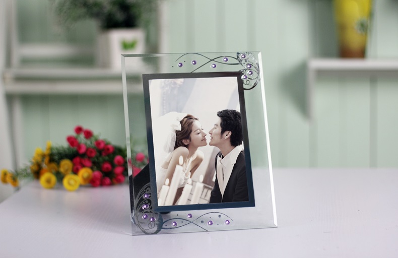 水晶玻璃相框透明摆台 7寸镶钻创意礼物婚纱照片儿童写真框相架 破损包赔两个包邮 7寸横竖可摆