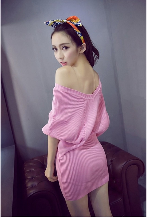 
                                        比达尼 2018秋季新款夜店女装韩版时尚性感露肩一字领收腰包臀针织连衣裙女 紫色 均码                