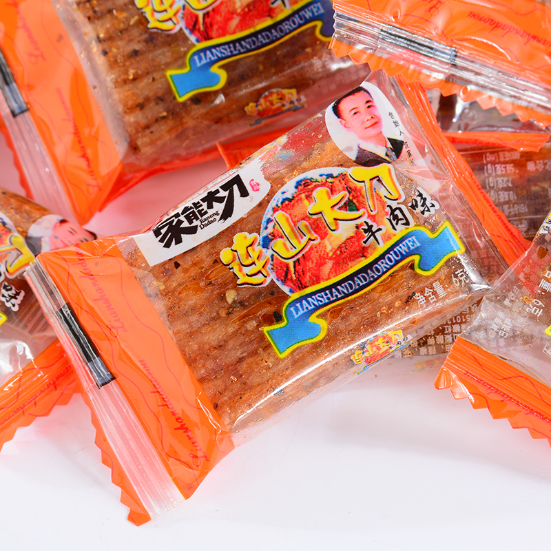 连山素大刀肉牛肉味辣条豆皮辣片80后怀休闲零食品麻辣小吃248克整袋