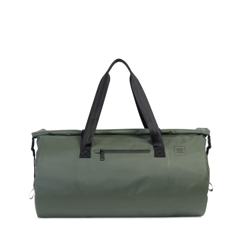 studio产品详情rendered in water-resistant tarpaulin, the