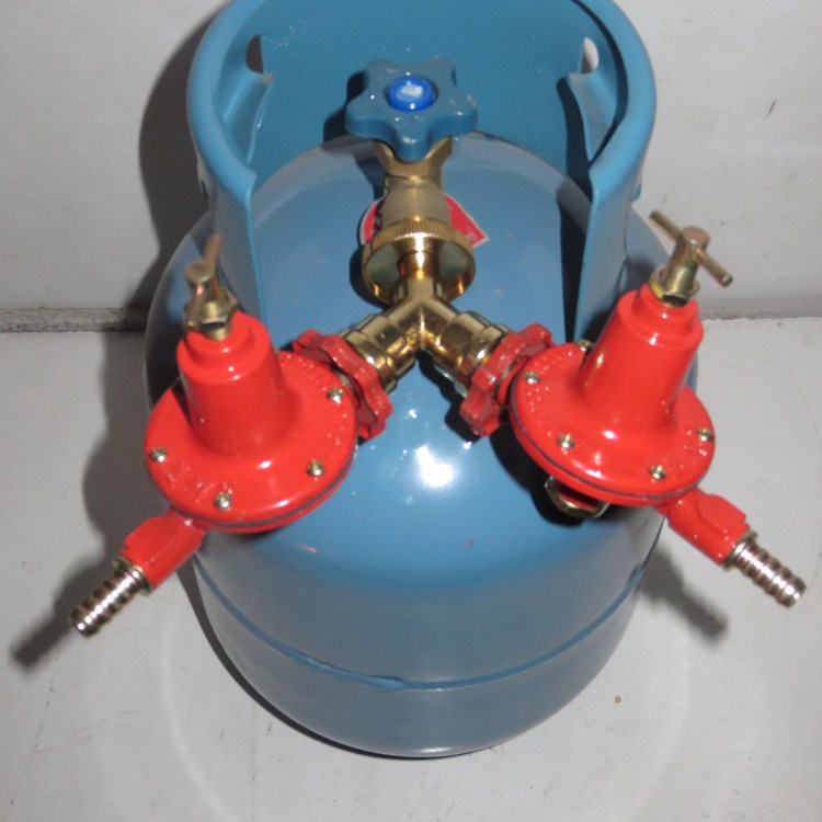 液化气钢瓶一出二接口转换接头煤气三通阀门低压高压双减压阀 三通加