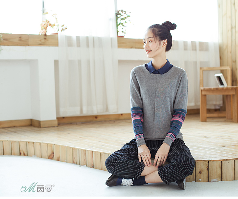 
                                        茵曼秋装简约袖身民族针织衫提花圆领长袖毛衣女【85313$20498】 花灰色 M                