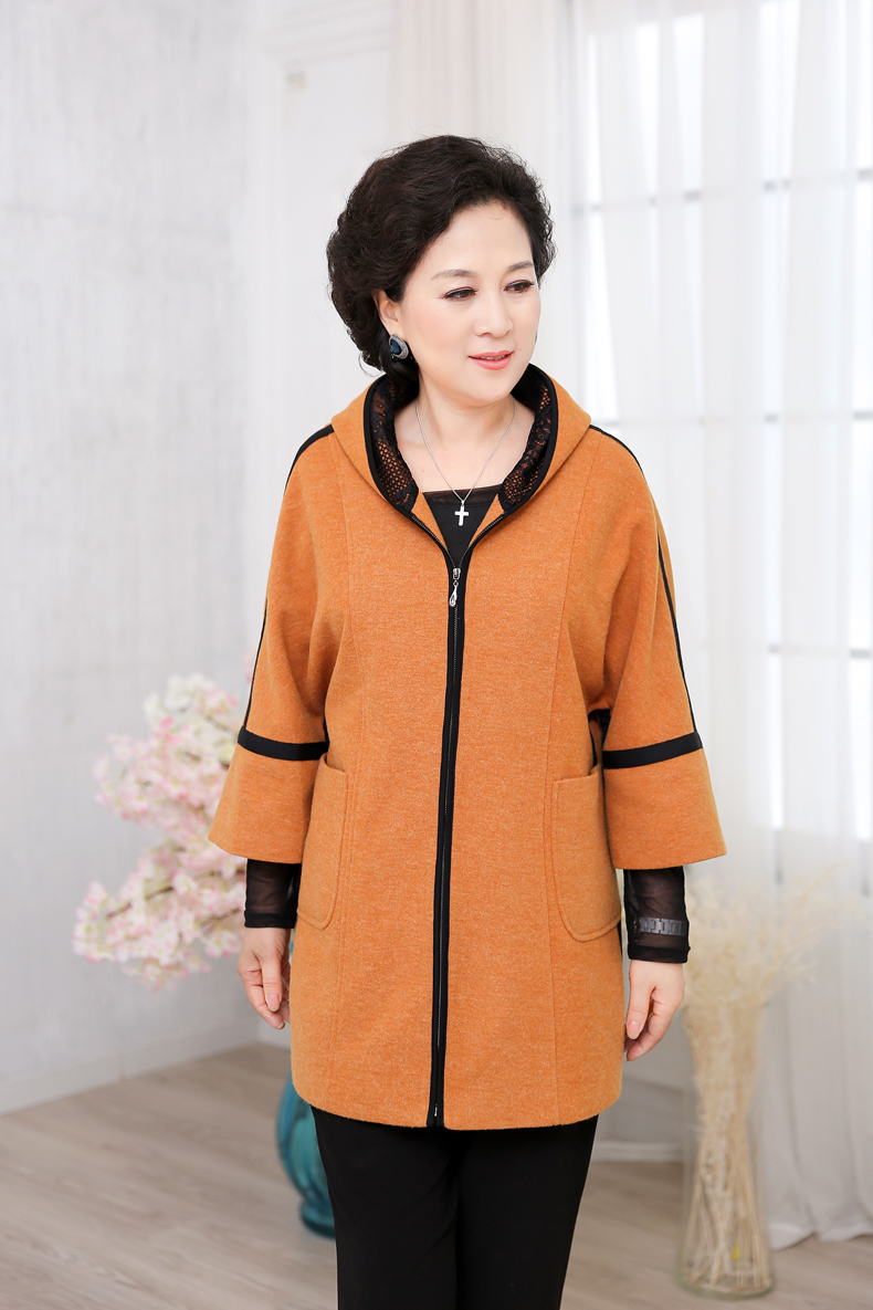 若男佳人中老年女装外套妈妈装秋装薄毛呢外套中年女装大码胖妈妈春秋