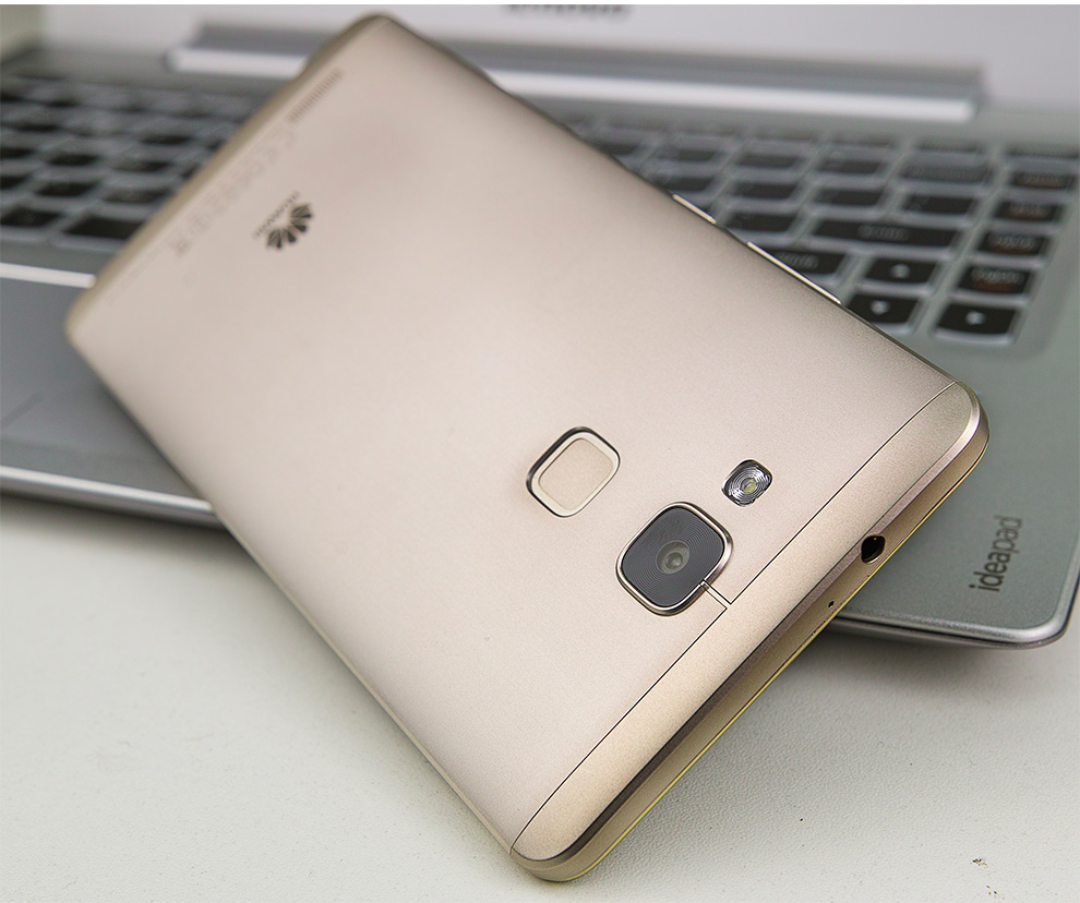华为 Ascend mate7 智能 4G手机 琥珀金 电信4G (2G RAM+16G ROM) 套餐版