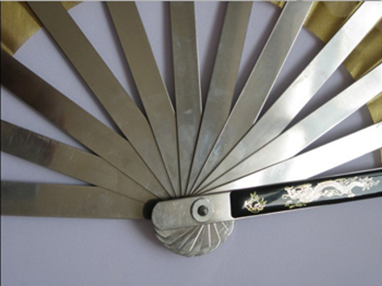 加厚不锈钢太极功夫扇钢骨武术防身扇左右双手响扇礼品扇铁扇子 红色