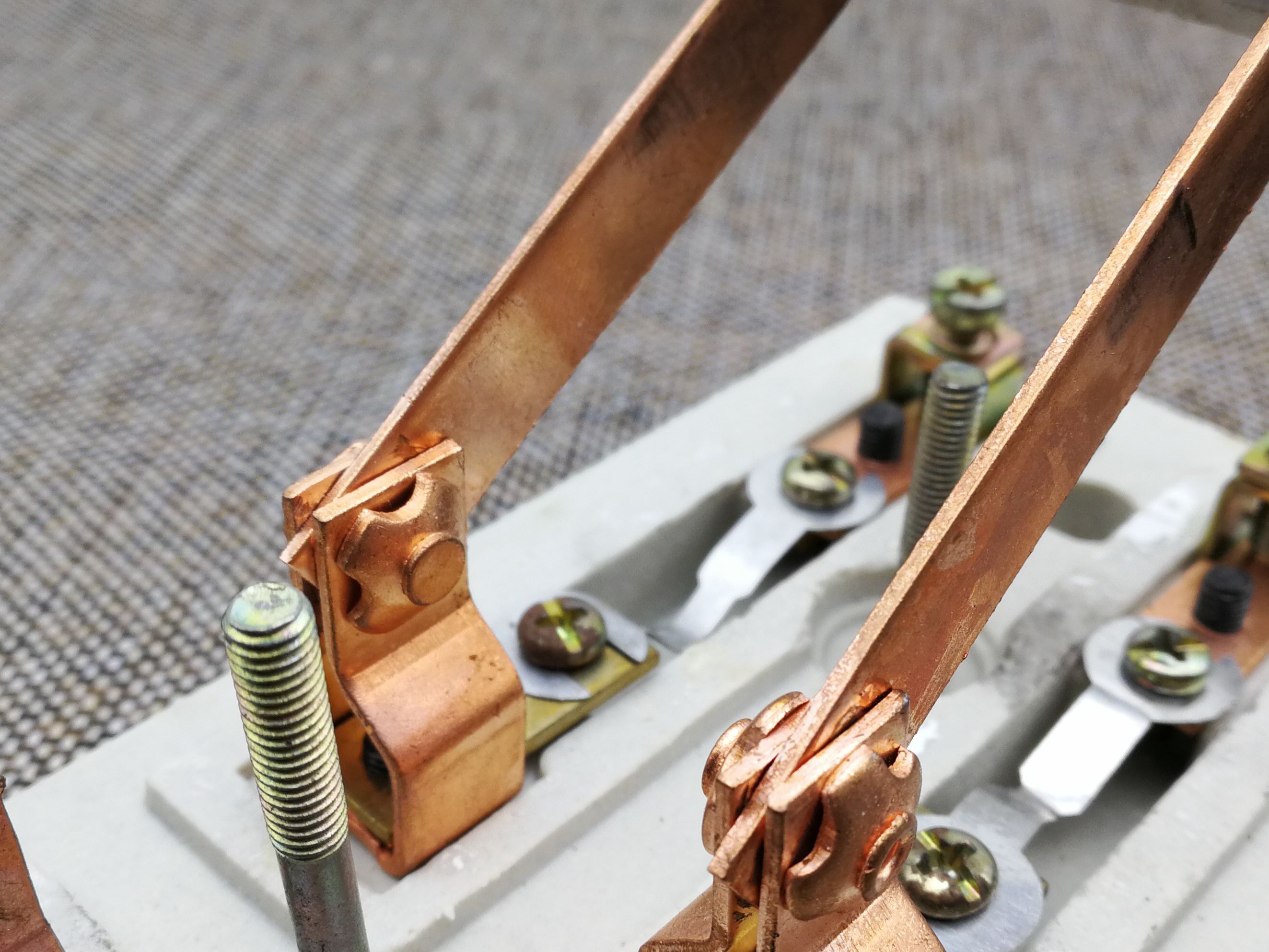 hk2开启式陶瓷闸刀220v63a家用工业过流保护开关刀闸两相电钢