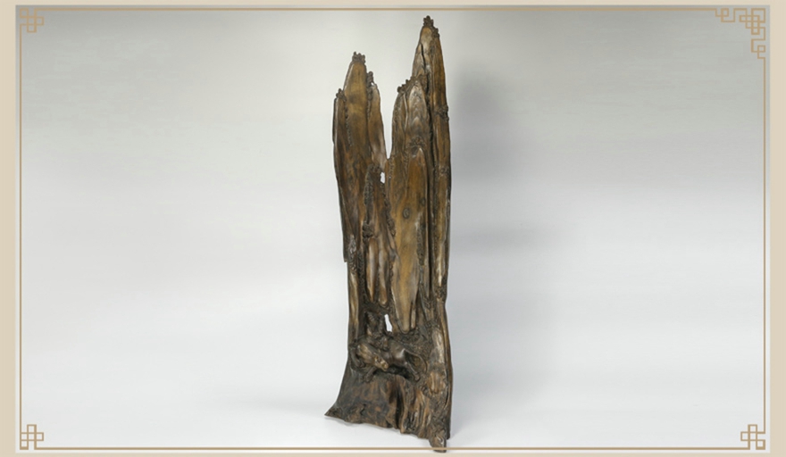 金丝者出川涧中,木纹有金丝.