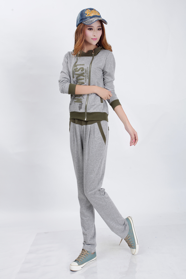 2015雅玳秋装新款韩版女装运动服休闲套装卫衣两件套 8286 紫红色 XXL