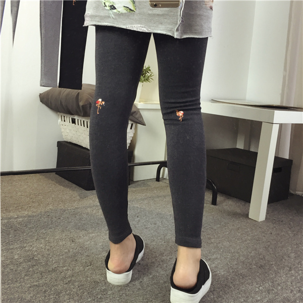 风之裙摆 2015新款松紧腰修身显瘦纯色打底裤 黑色 均码