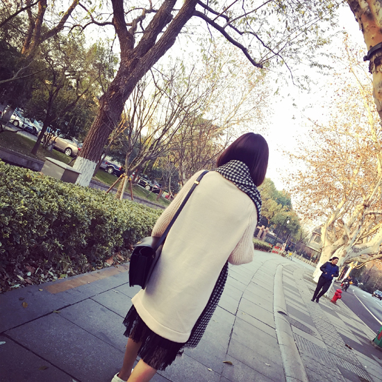 衣与草2016春季女装 针织中长款女套头韩版圆领针织上衣雪纺假 两件连衣裙 黑色 均码