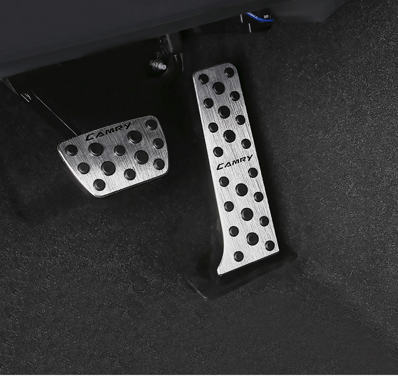 车州鑫 18款新凯美瑞油门踏板八代丰田凯美瑞油门脚踏打刹车踏板防滑