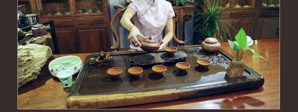 
                                        尊壶 紫砂茶叶罐 大号七饼装存储茶罐陶瓷茶缸密封醒茶罐 普洱茶饼罐紫砂茶罐 紫泥加段泥花开富贵                