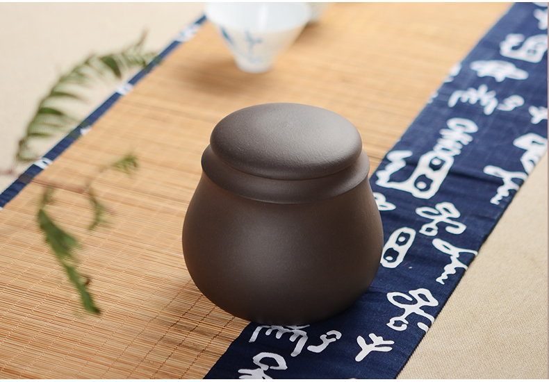
                                        晨茗 宜兴原矿紫砂茶具普洱茶叶罐手工醒茶密封罐 紫泥本色大号小号茶叶罐 紫泥大号                