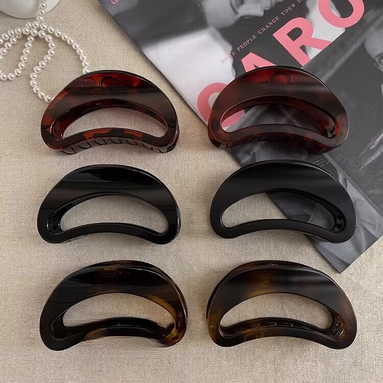 Jinglei Vintage Leopard Print Triangle Hair Clip Women BB Clip 2026 New Side Clip Forehead Bangs Hairpin Autumn Hair Accessories 10