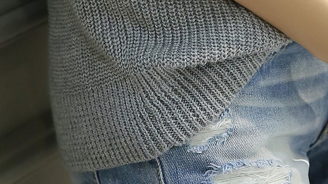 莎兰雅  2015秋冬韩版纯色V领套头毛衣宽松针织衫长袖毛衣女冬9400 灰色款