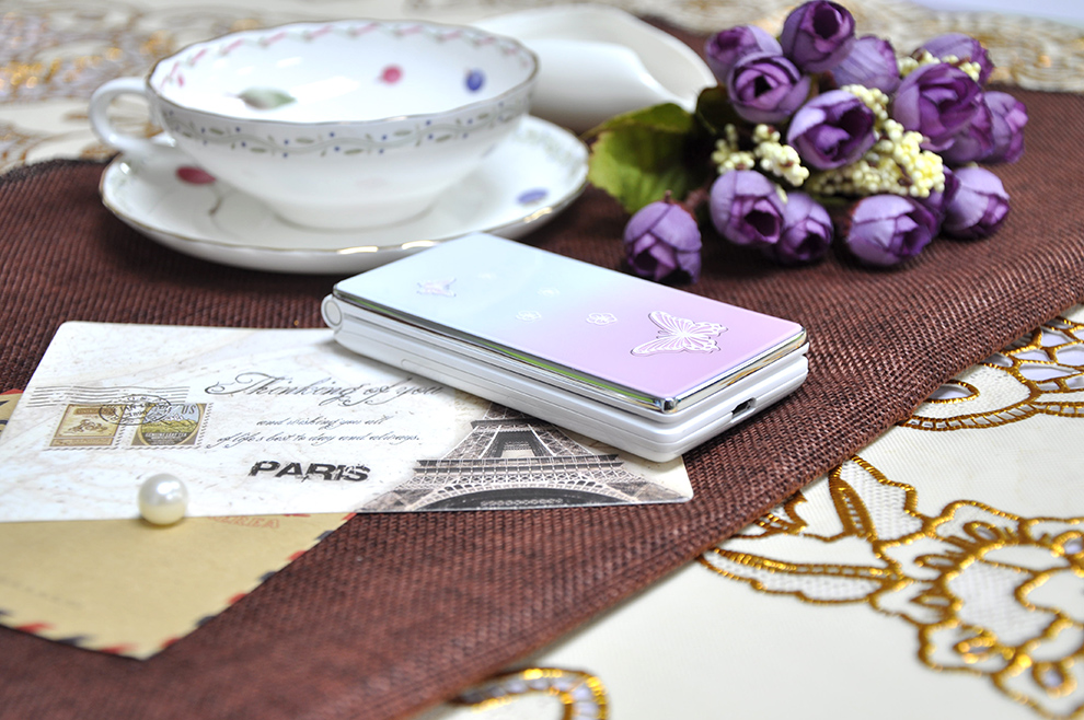 易丰（Ephone）E81 电信2G翻盖女性手机 粉色