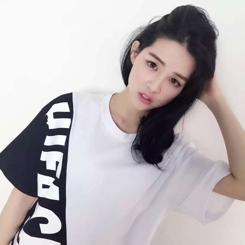 柳媛2016单侧字母潮流tee 个性潮流字母拼色短袖9709# 黑色 均码