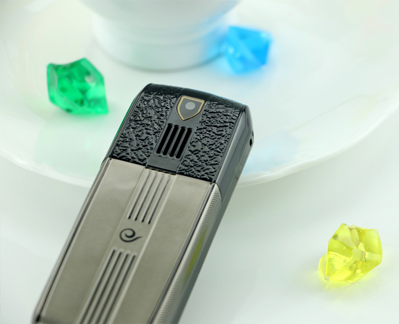 威铂 (v-hope) E106 迷你 儿童手机 电信2G手机 黑色
