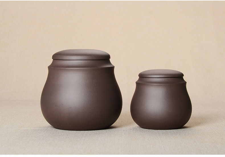 
                                        晨茗 宜兴原矿紫砂茶具普洱茶叶罐手工醒茶密封罐 紫泥本色大号小号茶叶罐 紫泥大号                