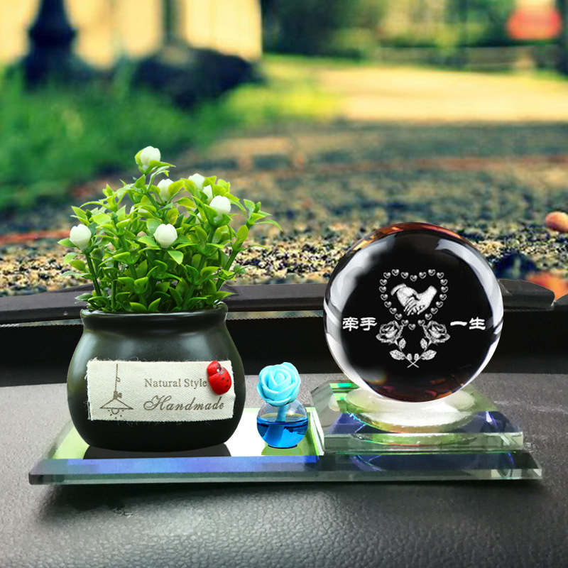 汽车香水座吉祥果摆件车内仿真花创意摆件水晶球摇头卡通摆件饰品