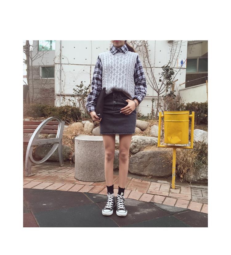 羊奈2015秋装新款百搭宽松侧开叉针织麻花背心毛线马甲套头毛衣 杏色 均码