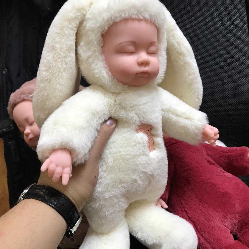 甄萌睡眠娃娃仿真婴儿毛绒玩具音乐萌睡玩偶软胶安抚陪睡公仔大号五一