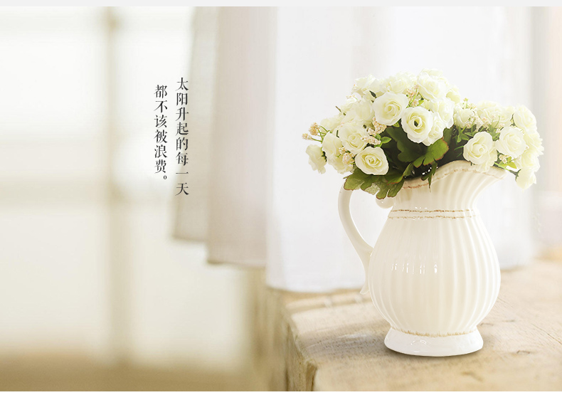 
                                          陶瓷树脂摆件时尚舞蹈美女客厅工艺品创意礼品 彩色舞蹈精灵                