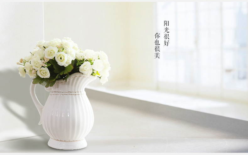 
                                          陶瓷树脂摆件时尚舞蹈美女客厅工艺品创意礼品 彩色舞蹈精灵                