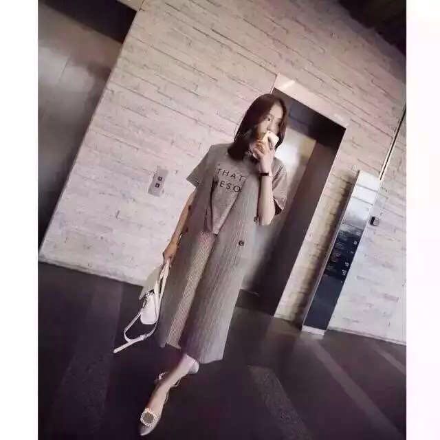 查尔蒂娜韩国2015早秋款 针织马甲 卡其色 均码