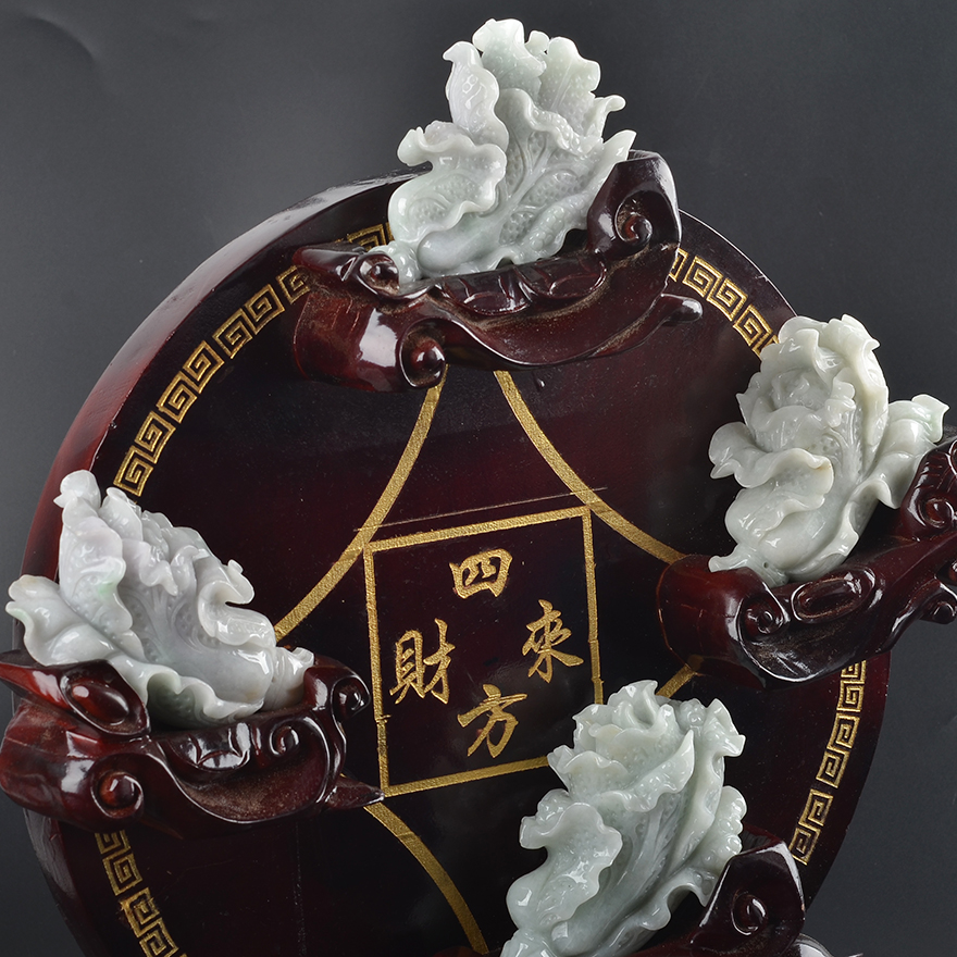 浅绿四方来财翡翠摆件1.065kg 百寻珠宝