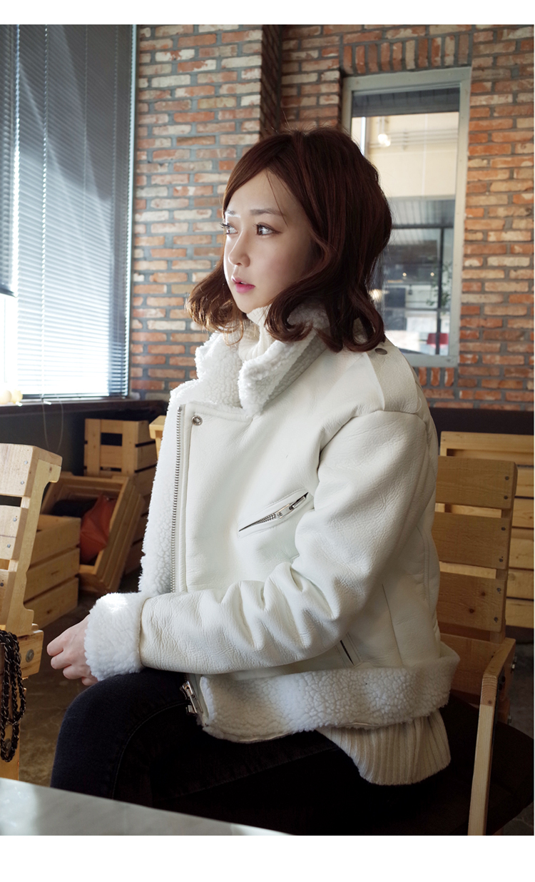 艾婳2015韩版秋冬季装加厚羔毛女修身长袖仿皮衣保暖棉衣短款外套女士 白色 M