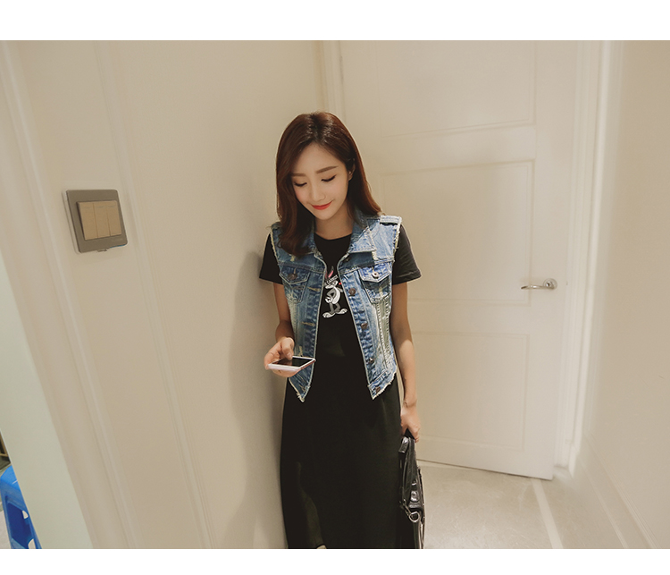 
                                        卡熙琳娜 春秋新款韩版大码做旧复古牛仔马甲女春短款外套马夹坎肩无袖背心女潮 9903款 L码                