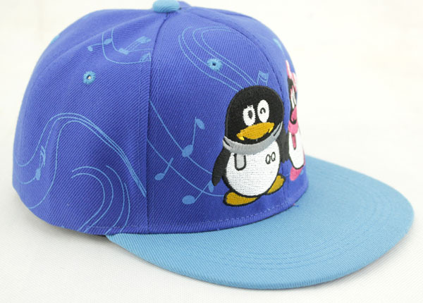 新款韩版潮qq企鹅刺绣男女士平沿嘻哈街舞棒球帽子bd 玫红