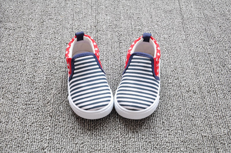 0厘米 13.5码内长13.3厘米 14码内长13.8厘米 14.5码内长14.