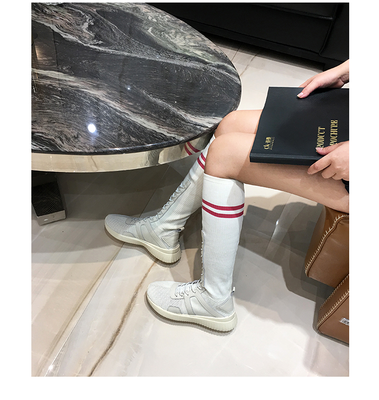 【】 ins超火袜子鞋女透气弹力长筒袜靴学院风休闲运动高帮鞋sn6562