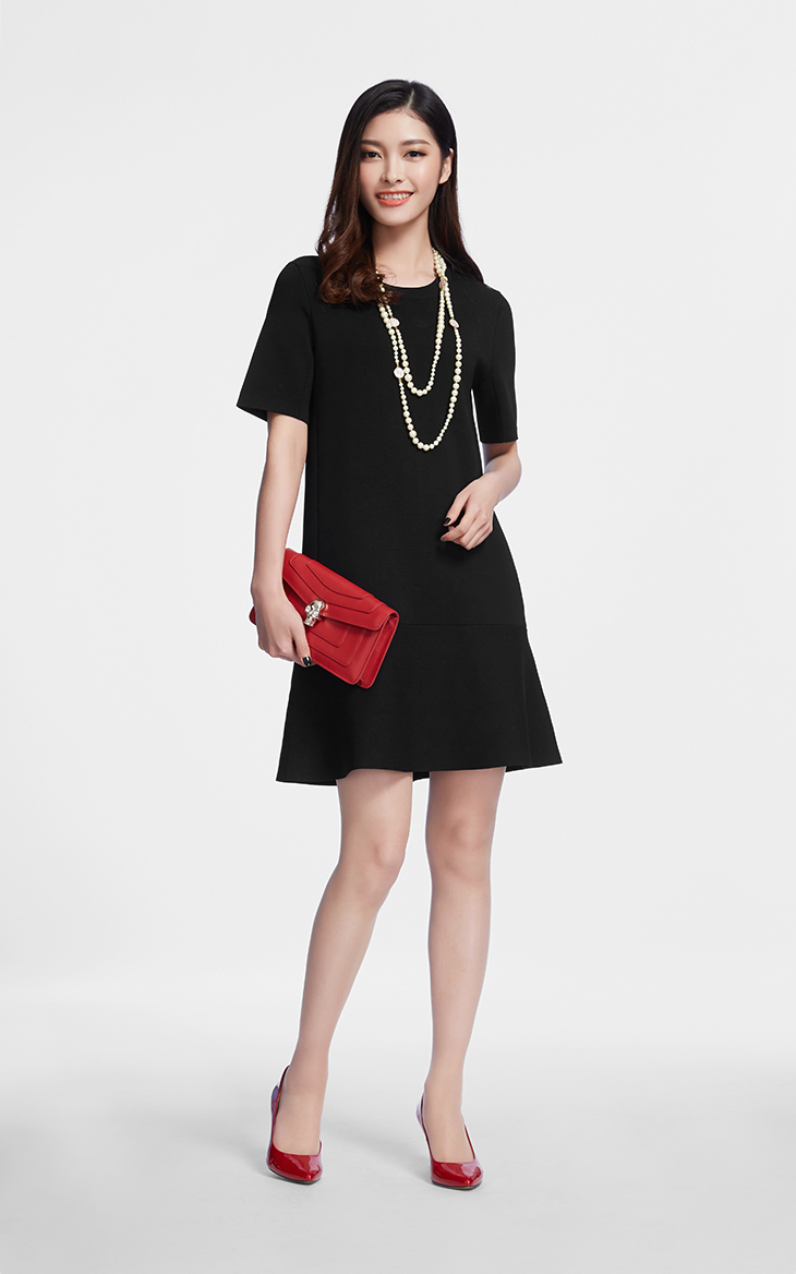 哥弟女装2016春季新款短袖鱼尾下摆针织连衣裙790147 黑色 s(2码)
