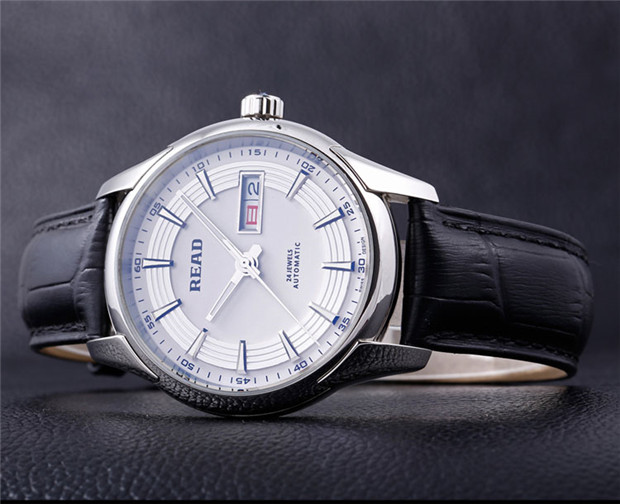 商品型号 r8082g 机芯类别 机械(自动) 品牌属性 瑞士品牌 规格参数