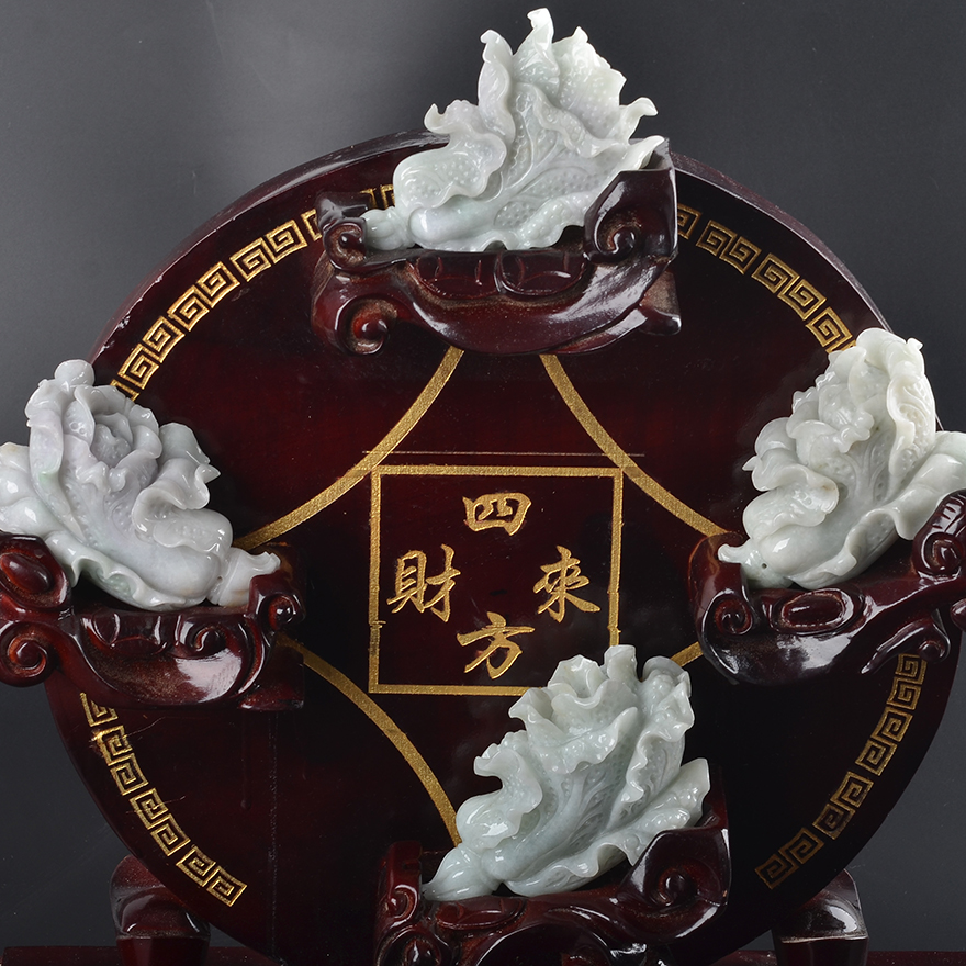 浅绿四方来财翡翠摆件1.065kg 百寻珠宝