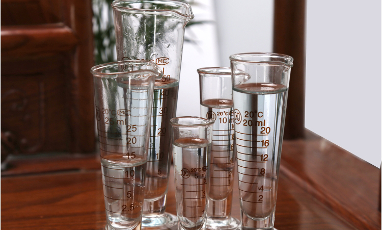 玻璃量杯50ml带刻度量杯小量筒毫升计量杯工业实验室锥形三角量杯 5