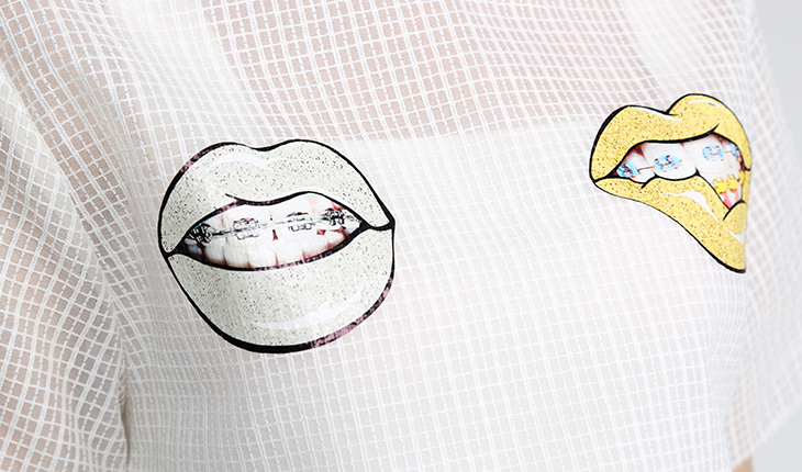 dzzit地素 夏季新品 波普印花格纹短款小上衣 352d337 本白 155xs