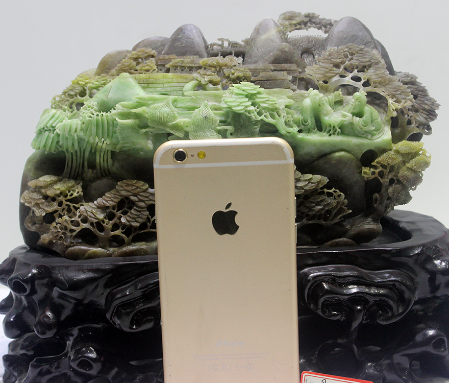 独山玉 重量: 2850g 尺寸: 23*11*7(cm) 颜色: 见图 造型: 对弈 证 