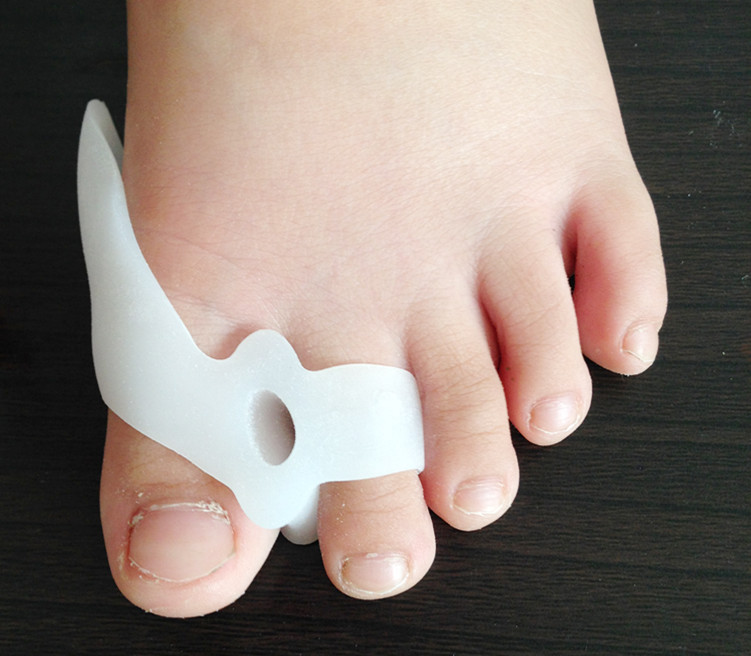 儿童拇外翻分趾器重叠指分离脚趾硅胶宝宝大母趾外翻纠正弯曲 小双环