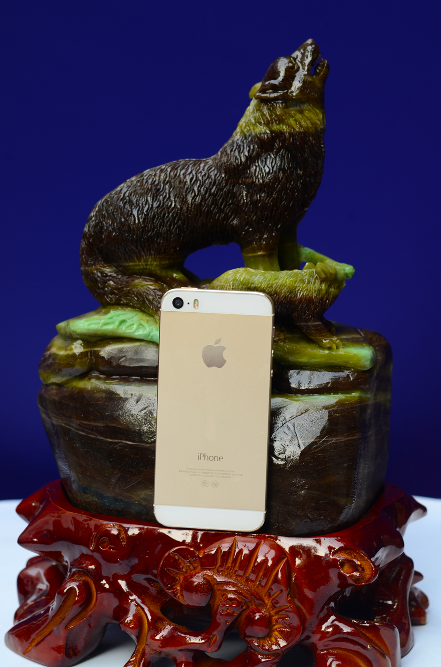 中国四大名玉独山玉作品 狼 5105g韩尚珠宝