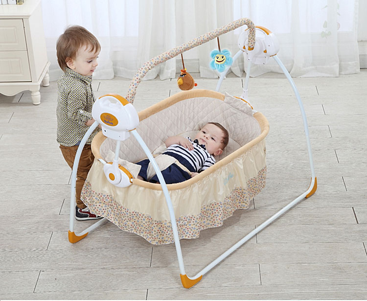 电动婴儿床宝宝摇床 摇篮床摇椅 bb床带音乐 卡其色豪华款 床垫