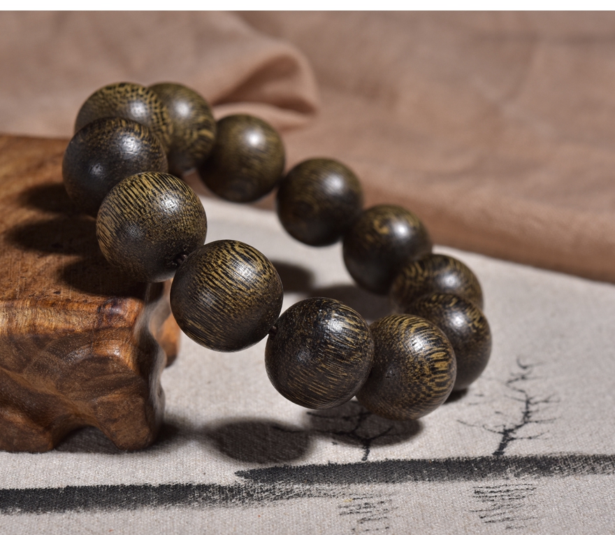 越南金丝土沉香佛珠手串芳草甜香沉稳儒雅